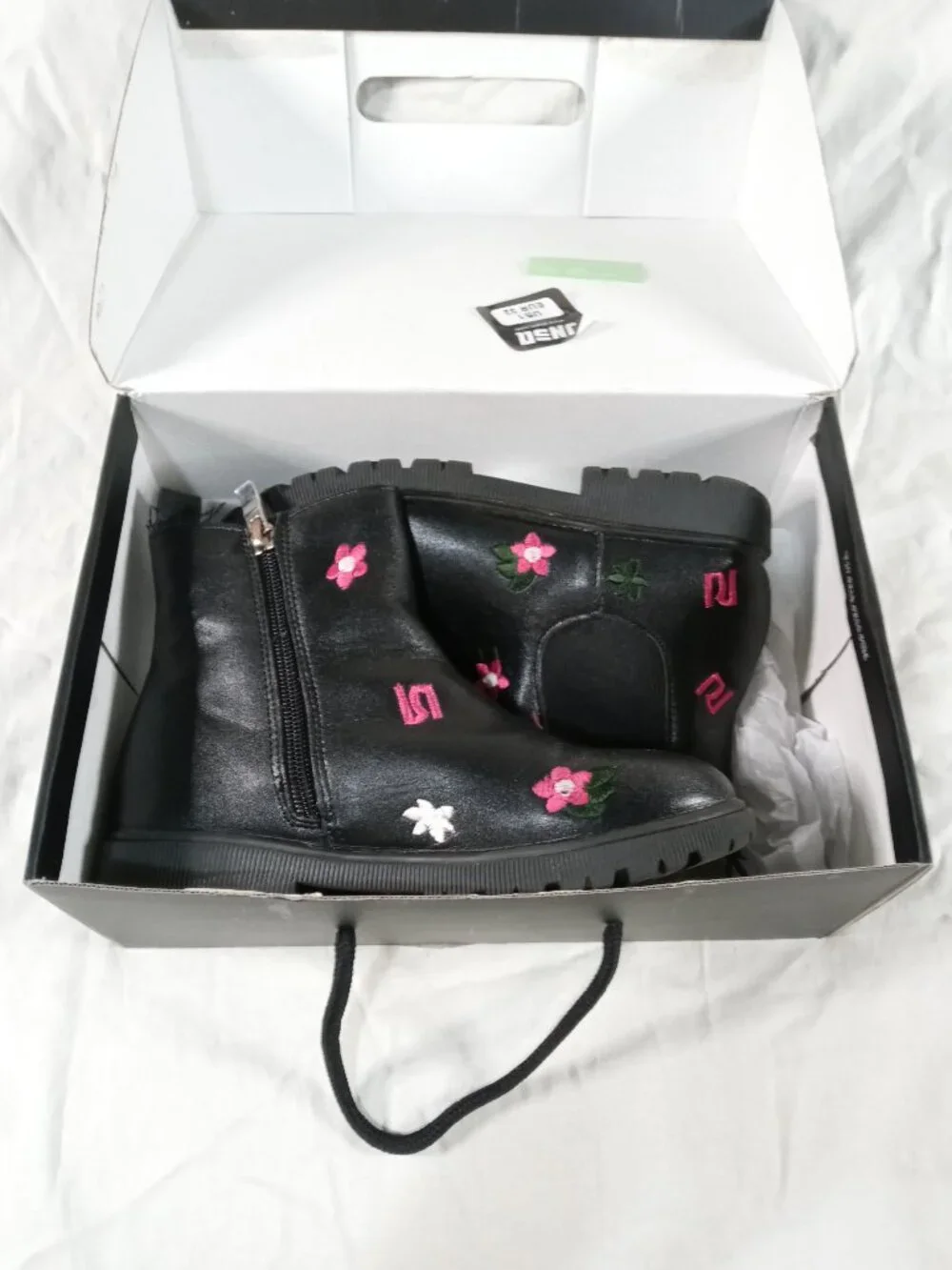 Shein Jnsq Girls Size 1 Ankle Flower Black Design Kids Boots in New Cond w Box